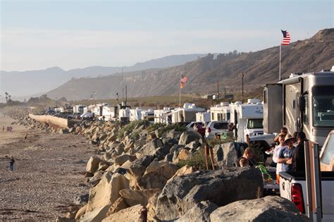 Rincon Parkway Beach, Ventura, CA - California Beaches