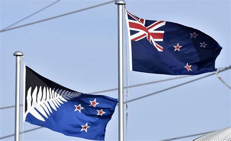 New Zealand votes to keep flag in referendum - BBC News