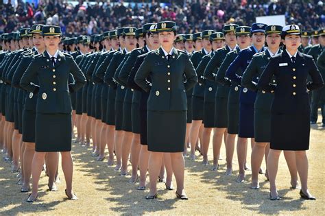 Violences sexuelles : l’armée sud-coréenne secouée après le suicide d ...