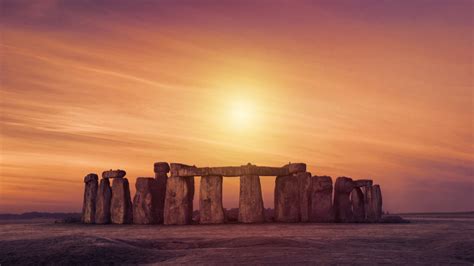 Stonehenge Will Livestream the Summer Solstice for 2020 – Robb Report