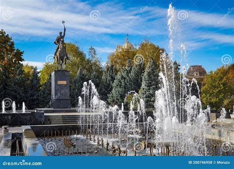 Mihai Viteazu Statue in Craiova City Center Stock Photo - Image of ...