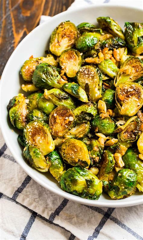 Roasted Brussels Sprouts with Garlic – WellPlated.com