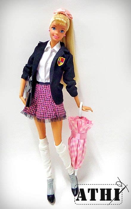 #Barbie : School Look Barbie I, Vintage Barbie Dolls, Barbie And Ken ...