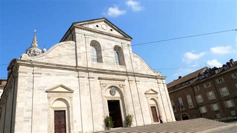 Inside the Cathedral of Turin image - Free stock photo - Public Domain ...