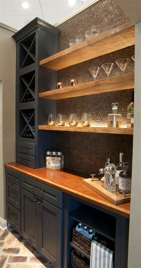 Butler Pantry and Bar Design by Dalton Carpet One Wellborn Cabinets ...