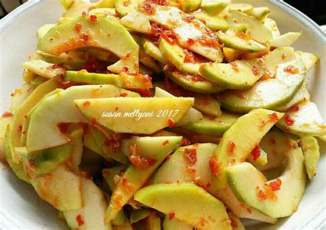 Resep Rujak mangga oleh Susan Mellyani - Cookpad