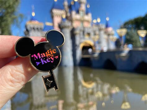 Here's How to Get Your Settlement From the Disneyland Magic Key Class ...