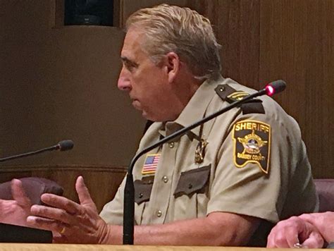 Ramsey County deputies to wear body cameras by summer's end | MPR News