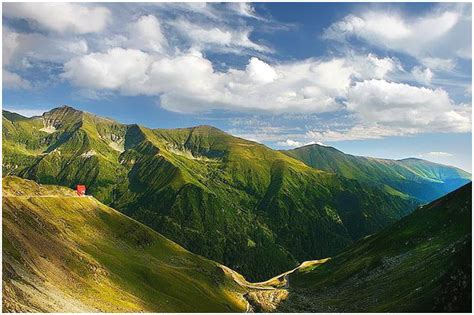 Muntii Fagaras - Oficial