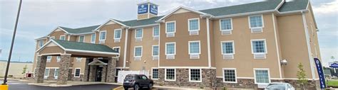 Cobblestone Hotel and Suites in Austin, Minnesota - Hotel Accomodations ...