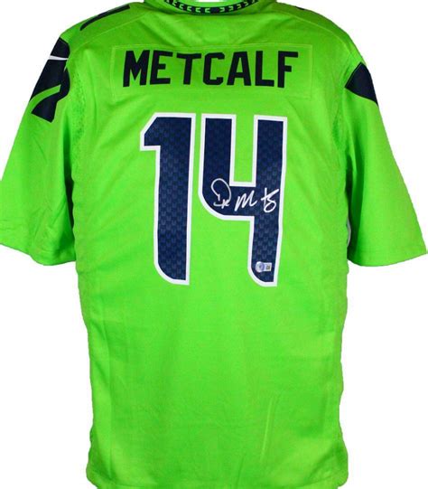 DK Metcalf Signed Seahawks Jersey (Beckett) | Pristine Auction