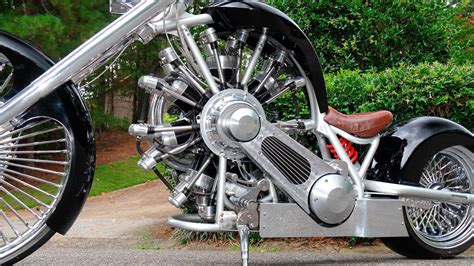 JRL Cycles Lucky 7 – A Radial Engined Production Motorcycle