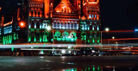 Mumbai in Lights: Private Night Sightseeing of Iconic Sights | GetYourGuide