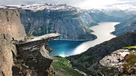 Trolltunga Wallpapers - Wallpaper Cave