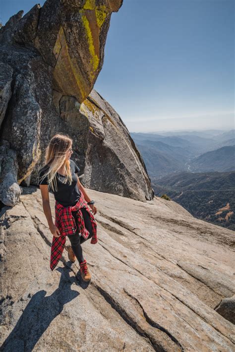 Climbing Moro Rock in Sequoia National Park - The Break of Dawns