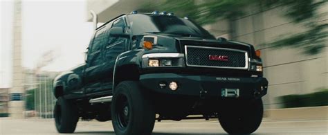 IMCDb.org: 2006 GMC Topkick C-4500 Crew Cab [GMT560] in "Transformers ...