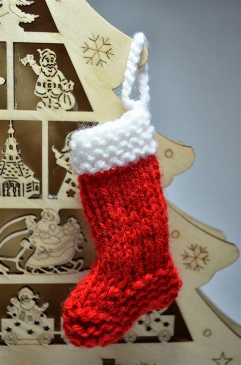 crafternoon garden: Knitted Christmas Stocking...