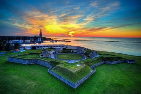 Sunset over Fort Ontario, Oswego, NY(960x640) • /r/EarthPorn | Most ...