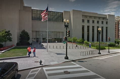 Chaos Outside DC Courthouse, Federal Prosecutor Attacked: Report ...