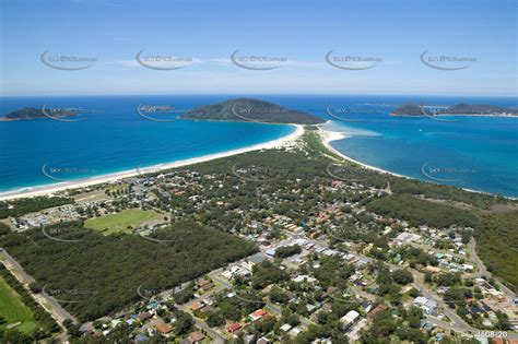 Aerial Photo Hawks Nest NSW Aerial Photography