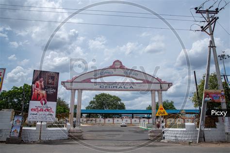 Image of Chirala Railway Station-EP747403-Picxy