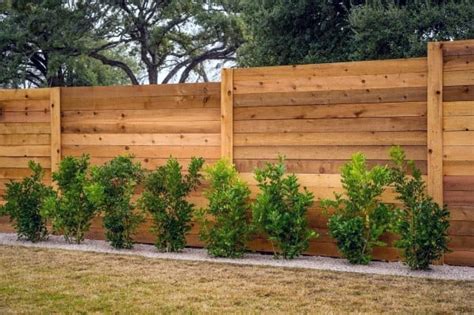 Top 70 Best Wooden Fence Ideas - Exterior Backyard Designs