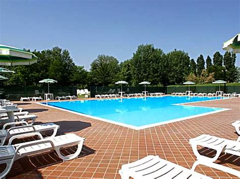 Top 18 Hotels with Pool in Bologna - Anna Holt's Guide 2021