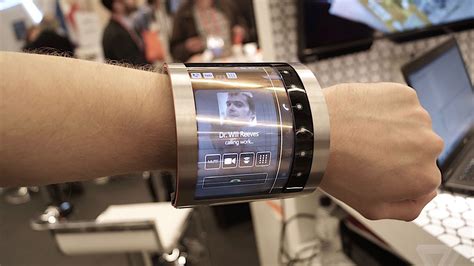 FlexEnable has created a screen you can wrap around your wrist | The Verge