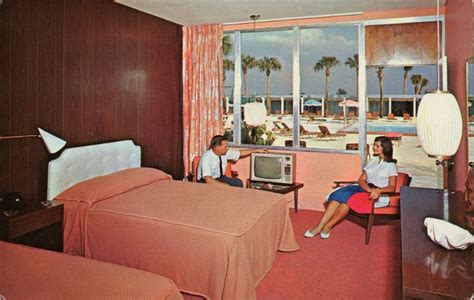 40 Vintage Photos Show a Look Inside American Hotel and Motel Rooms in ...