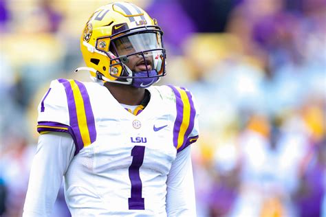 LSU Football: Projecting the Tigers 2-deep offensive depth chart