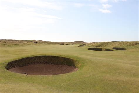 Carnoustie Golf Links Review - Graylyn Loomis