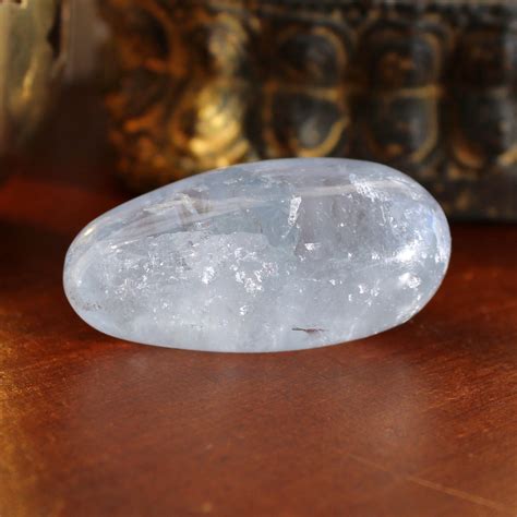 Archangel Crystals & Angel Healing Stones Revealed - Ethan Lazzerini