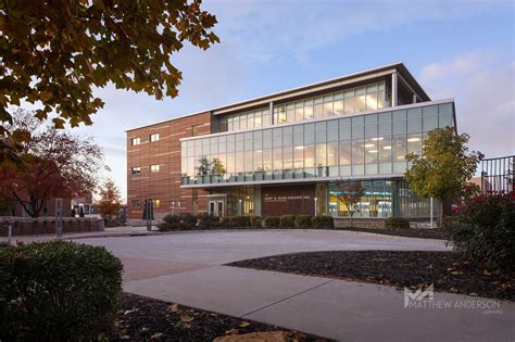 Bloch Executive Hall - UMKC Campus | Architecture, Interior photography ...