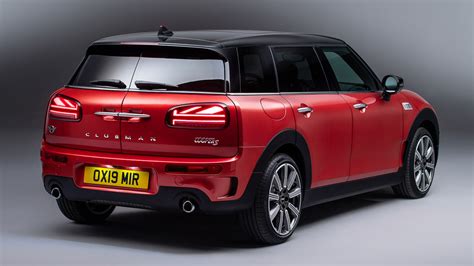 The new MINI Clubman is now sleeker and more grown up - AutoBuzz.my