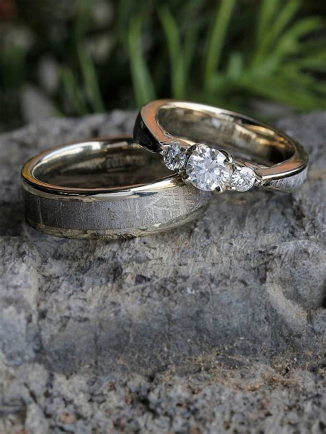 Meteorite Jewelry Is Officially Out Of This World - Weddingchicks