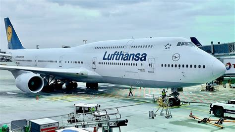 LUFTHANSA Boeing 747 Business Class | Frankfurt to Miami trip report in ...