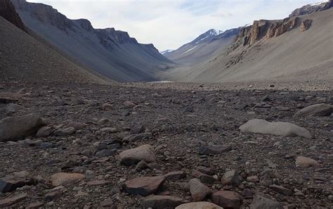 McMurdo Dry Valleys | | Alluring World