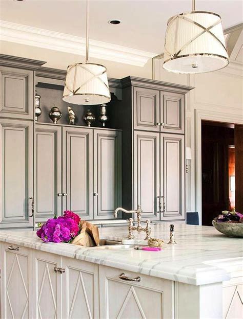 26 Beautiful Glam Kitchen Design Ideas To Try - DigsDigs