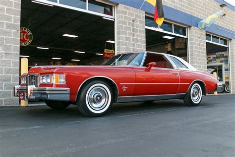 1976 Buick Riviera | Fast Lane Classic Cars