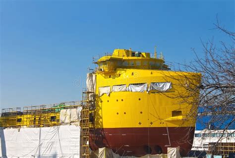 The Construction of a New Ship in Dry Dock Stock Image - Image of ...