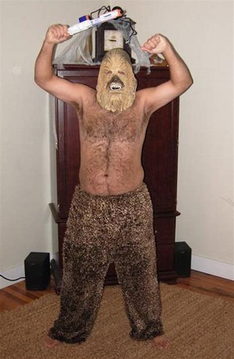 26 Of The Most Hilarious Halloween Costume Fails – Page 7 – Enthralling