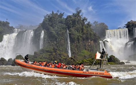 Iguazu Falls: 4x4 in the Jungle, Boat Ride and Argentinian Falls