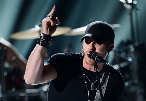 Brantley Gilbert’s NEW Video ‘Bottoms Up’