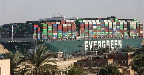 Maersk sues Evergreen over 2021 blocking of Suez Canal | The Seattle Times