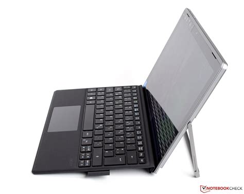 Acer Switch 3 SW312 (Pentium N4200) Convertible Review - NotebookCheck ...