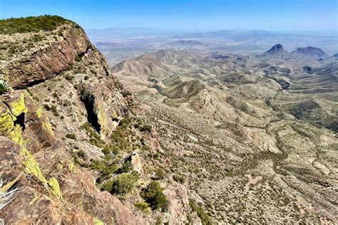 From the Rio Grande to the Chisos Mountains: A Guide to Big Bend ...