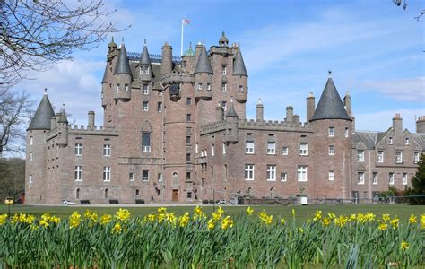 Glamis castle launches virtual and guide-free tours - here's what to ...