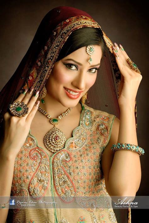 Mehwish Hayat Bridal Makeover - XciteFun.net