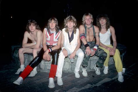 Def Leppard Band Members, Albums, Songs | 80's Hair Bands