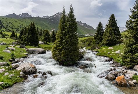 Trekking Tour to Ala-Archa national park - Feelnomad, Bishkek ...